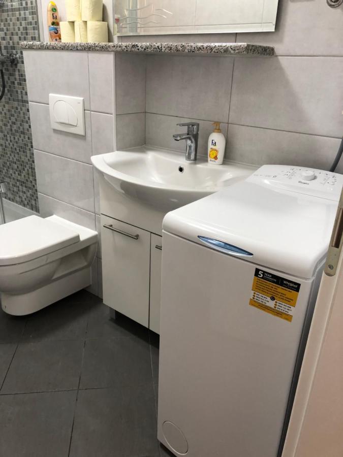 Apartments Dona Cres Luaran gambar