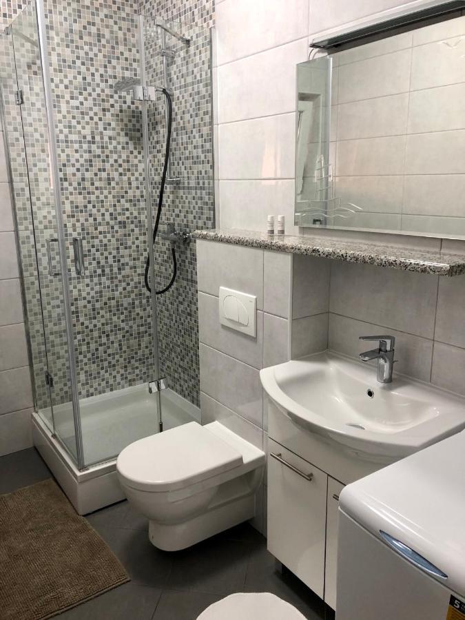 Apartments Dona Cres Luaran gambar